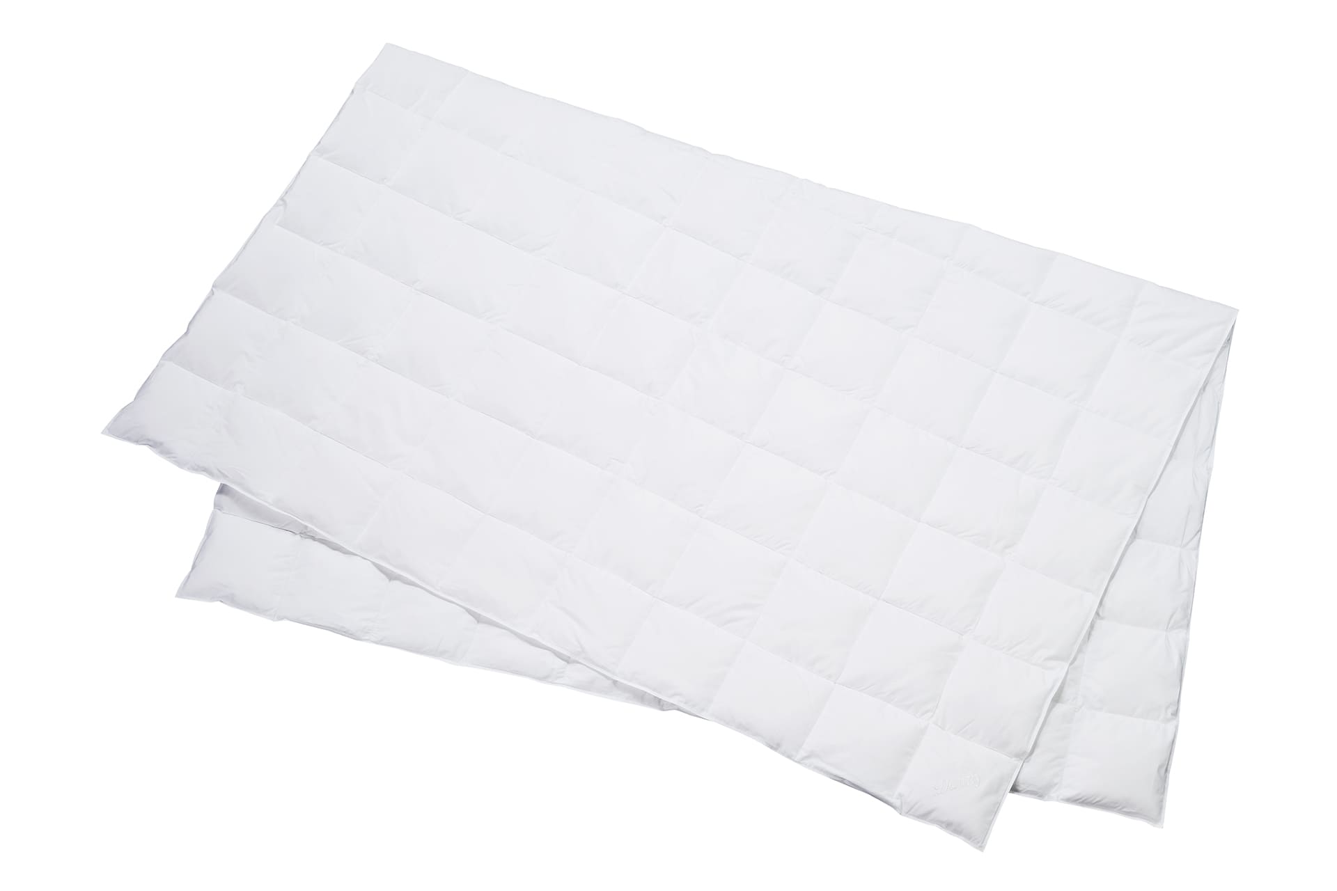 dauny-white-edition-duvet-daunenduvet-caro-satin-superlight_gefaltet